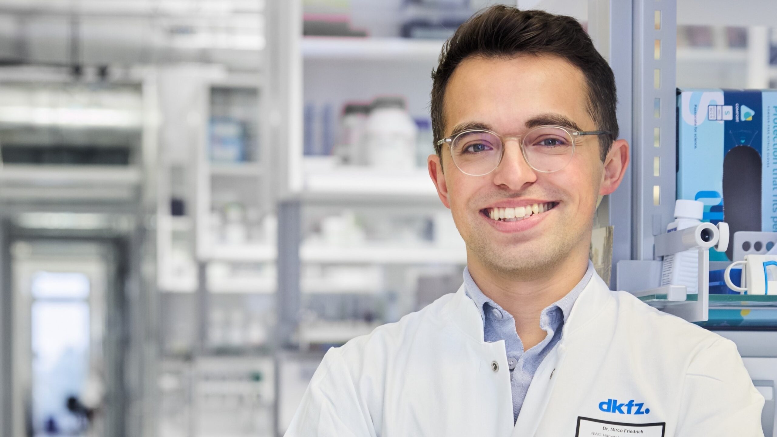 Shield against metastases and genetically protected CAR-T cells: Double honor for Mirco Julian Friedrich